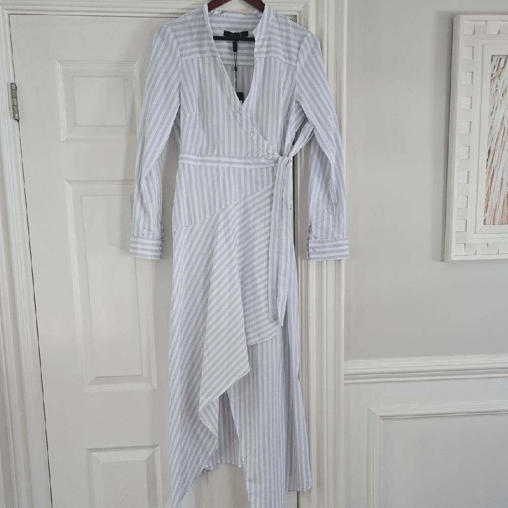 BCBGeneration Long Sleeve Striped Dress in White and Gray